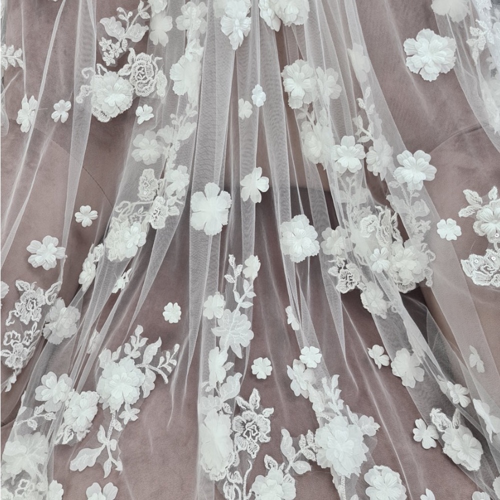 Stella York 3D Floral Lace Cathedral Veil